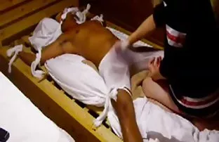 XXX Cocksude meniduri pria di mulut, dan kemudian bokep indo baru tante menidurinya di pantat