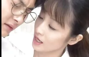 XXX Dua gadis cabul dengan seorang bokep indo yg terbaru pria di tempat tidur besar