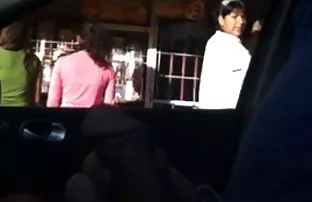 XXX Diikat wanita dengan bokeb indo baru tali dan cekung