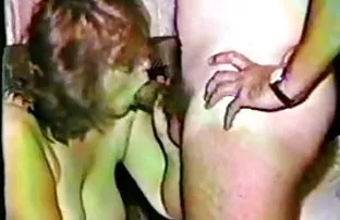 XXX Istri mengoceh dengan yang lain dan mempermalukan situs bokep indonesia baru suaminya sementara
