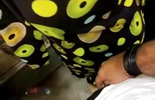 XXX Gadis itu mengisap bokel indo baru kontol di daftar sementara teman-teman menonton dan menembak